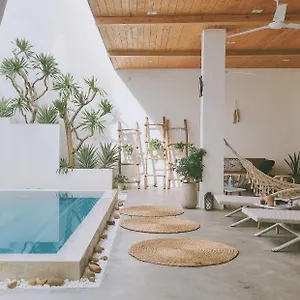Lada's House Đà Nẵng